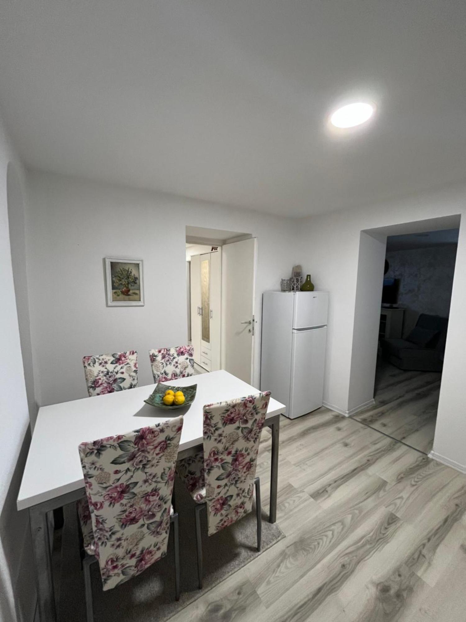 Apartman Nermin Mostar Exterior foto